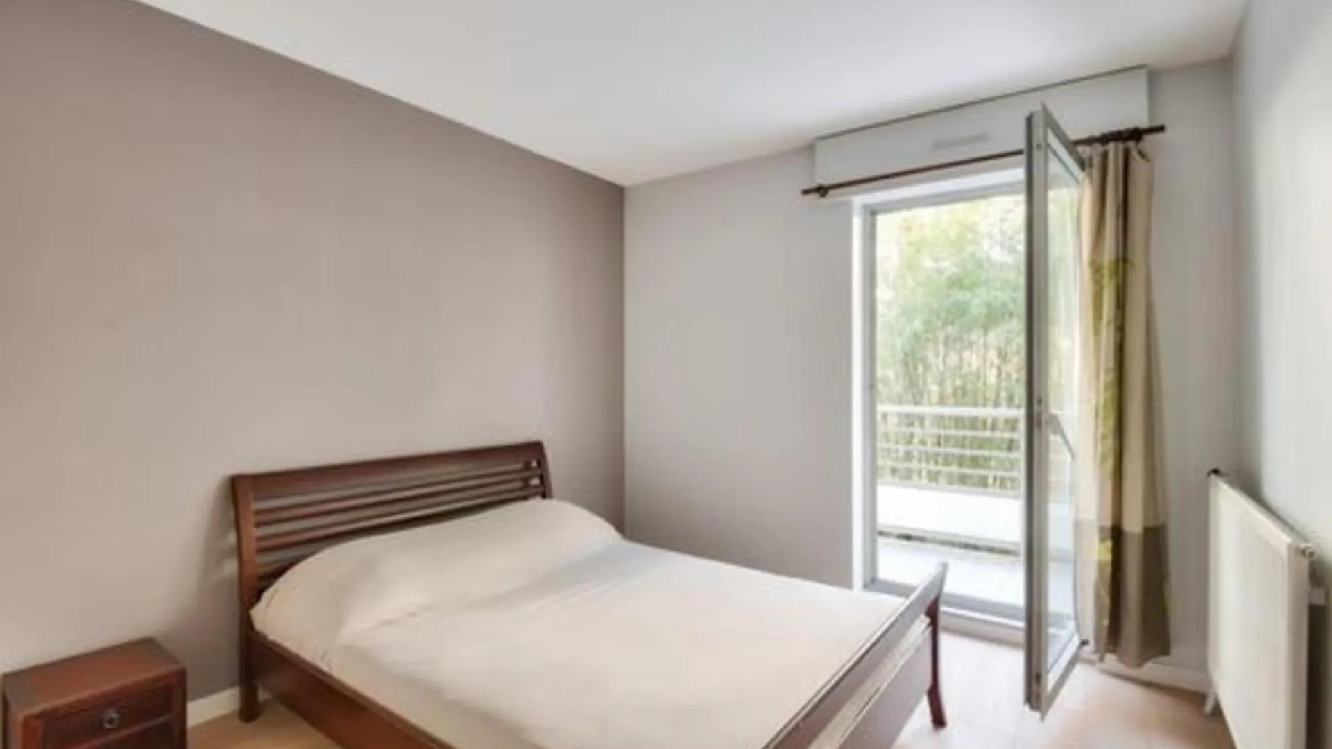 Spacious T2 - Near Tour Montparnasse Apartment Paris France