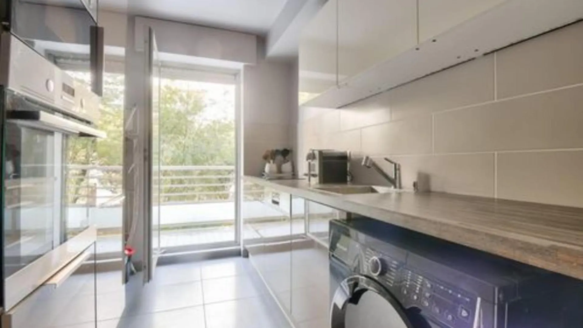 Spacious T2 - Near Tour Montparnasse Appartement Parijs